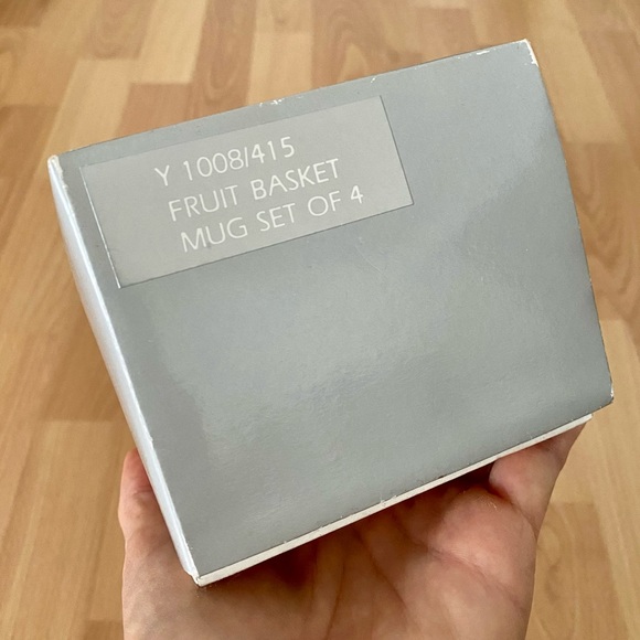 NWOT Christopher Stuart Bone China Set - Picture 7 of 7